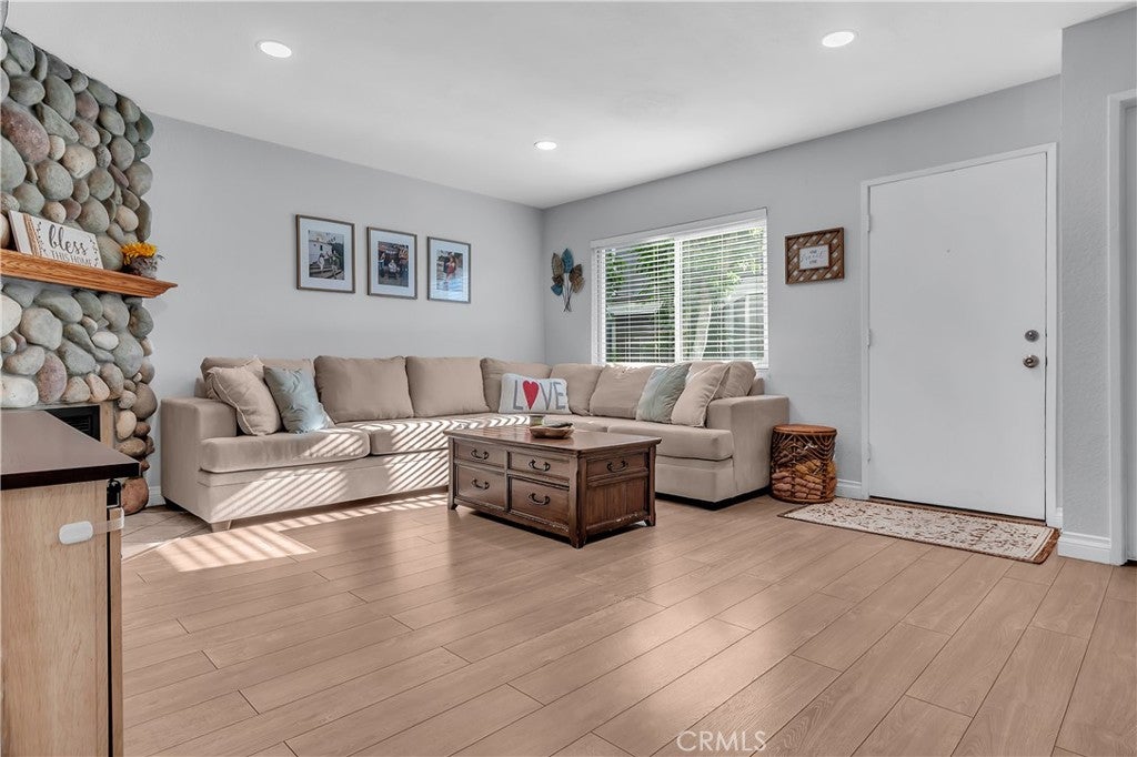 15251 Leffingwell Rd 8, Whittier CA 90604