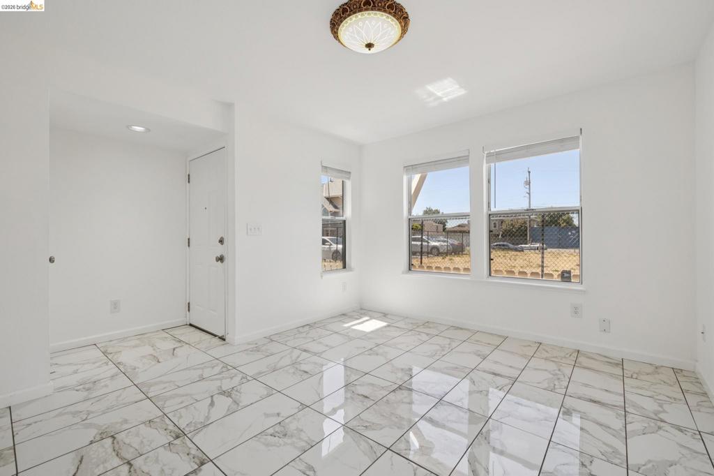 1021 Santa Ines Ct