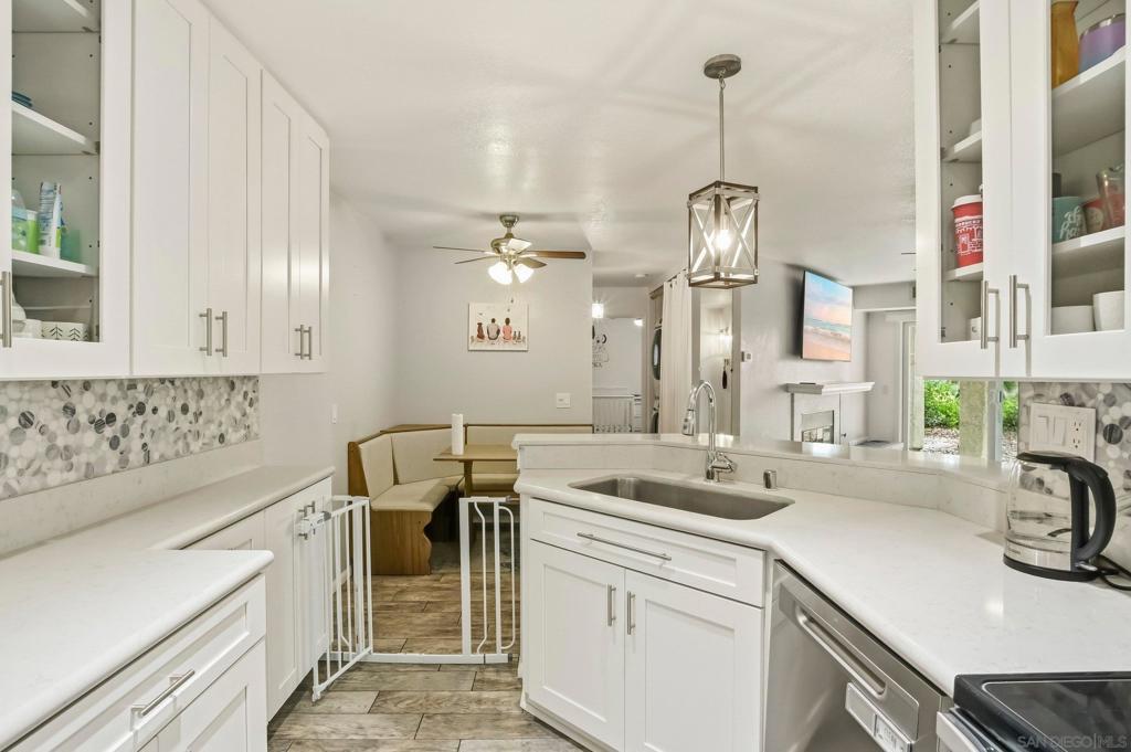 7287 Camino Degrazia 2