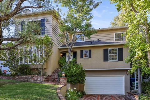 14015 Roblar Rd Sherman Oaks CA 91423