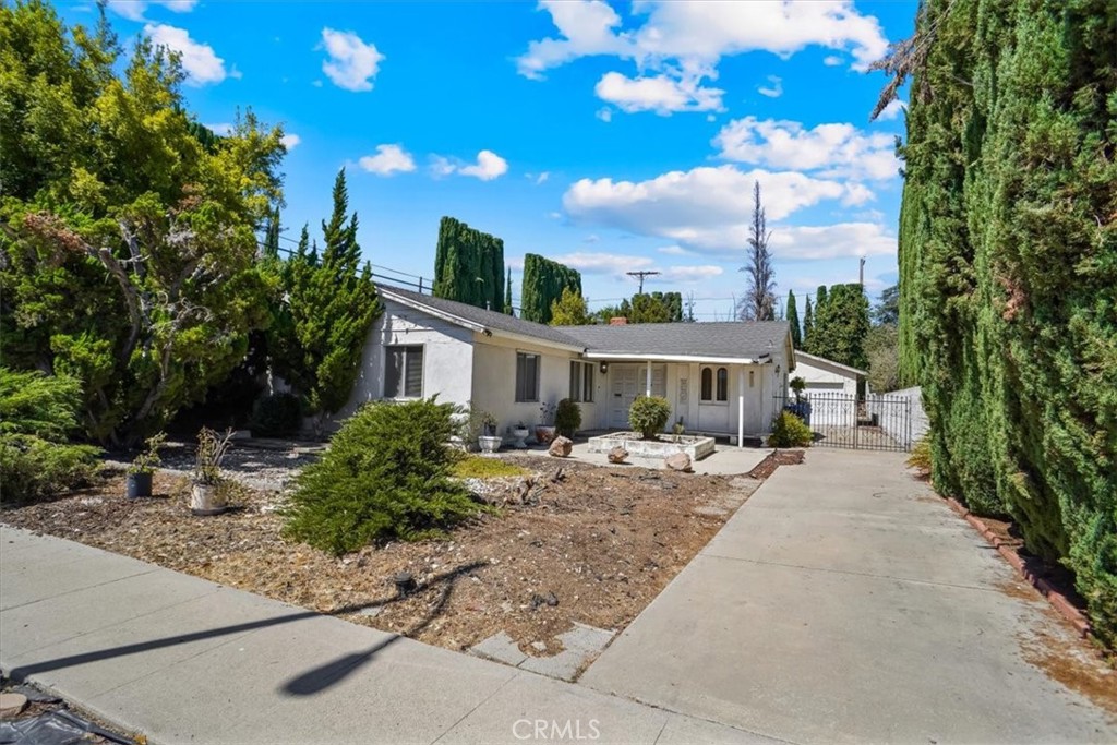 Great Investor Opportunity! This 4-bedroom, 2-bath home in the desirable Granada Hills neighborhood is being sold as-is and offers tremendous potential. Featuring approximately 1,352 sq ft of living space on a generous 9,000+ sq ft lot, the property includes a detached garage and long driveway, providing ample parking and expansion options. Built in 1955, the home needs significant work but sits in a prime location with strong neighborhood appeal—don’t miss your chance to make this diamond in the rough shine!