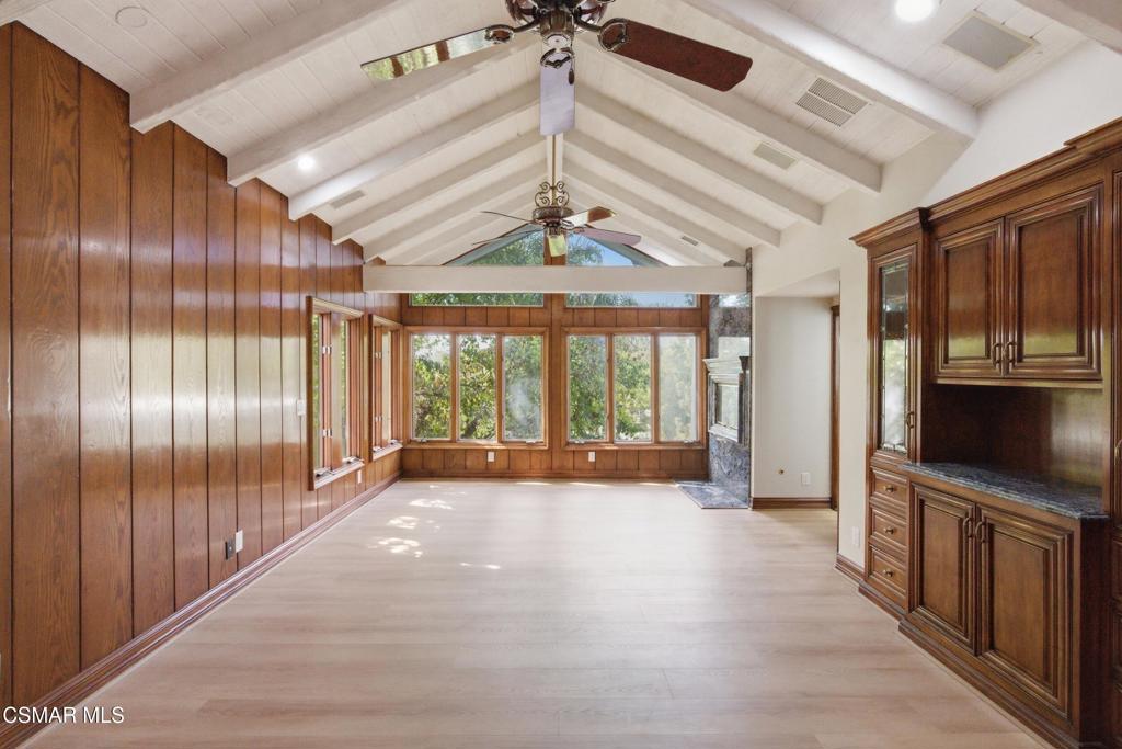 Woodland Hills, California, 91367, United States, 7 Bedrooms Bedrooms, ,6 BathroomsBathrooms,Residential,Active,2041561