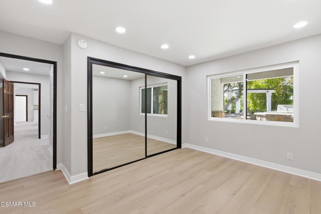 Woodland Hills, California, 91367, United States, 7 Bedrooms Bedrooms, ,6 BathroomsBathrooms,Residential,Active,2041561