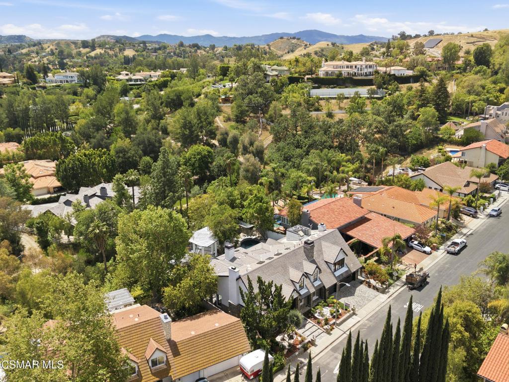 Woodland Hills, California, 91367, United States, 7 Bedrooms Bedrooms, ,6 BathroomsBathrooms,Residential,Active,2041561