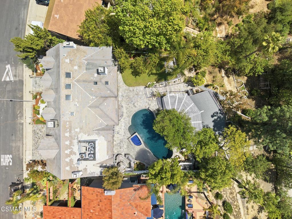 Woodland Hills, California, 91367, United States, 7 Bedrooms Bedrooms, ,6 BathroomsBathrooms,Residential,Active,2041561
