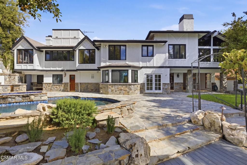 Woodland Hills, California, 91367, United States, 7 Bedrooms Bedrooms, ,6 BathroomsBathrooms,Residential,Active,2041561