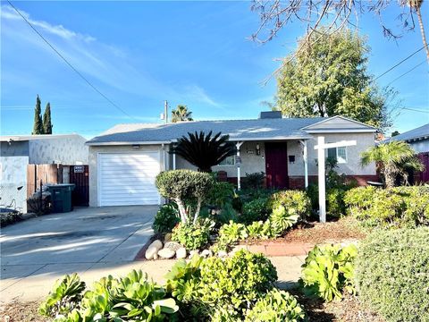 Photo of 1335 N Niagara Street, Burbank, CA 91505 (MLS # SR26013421)