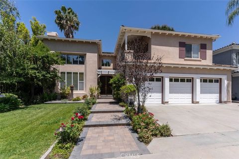Photo of 7371 Westcliff Dr, West Hills, CA 91307 (MLS # SR26060839)