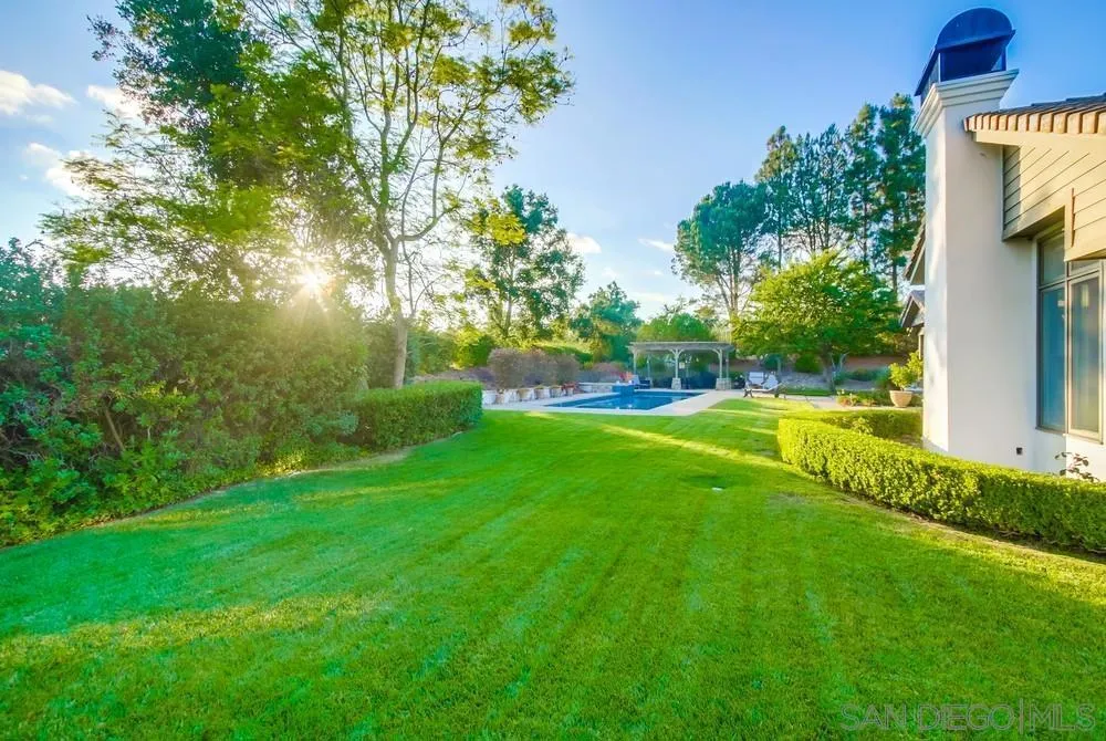 Poway, California 92064, United States, 4 Bedrooms Bedrooms, ,5 BathroomsBathrooms,Residential,Active,177430