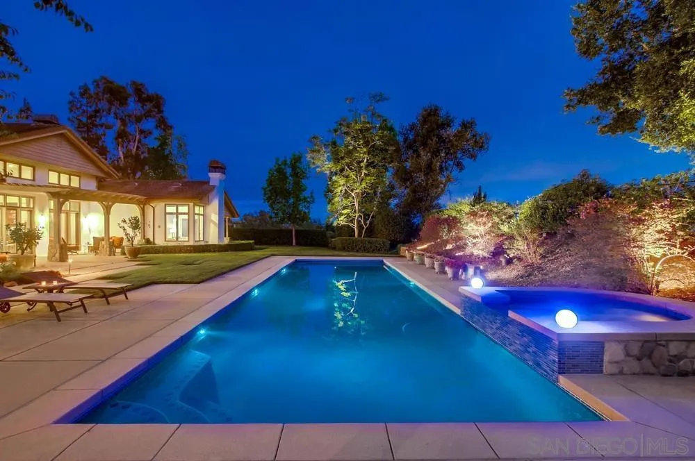 Poway, California 92064, United States, 4 Bedrooms Bedrooms, ,5 BathroomsBathrooms,Residential,Active,177430