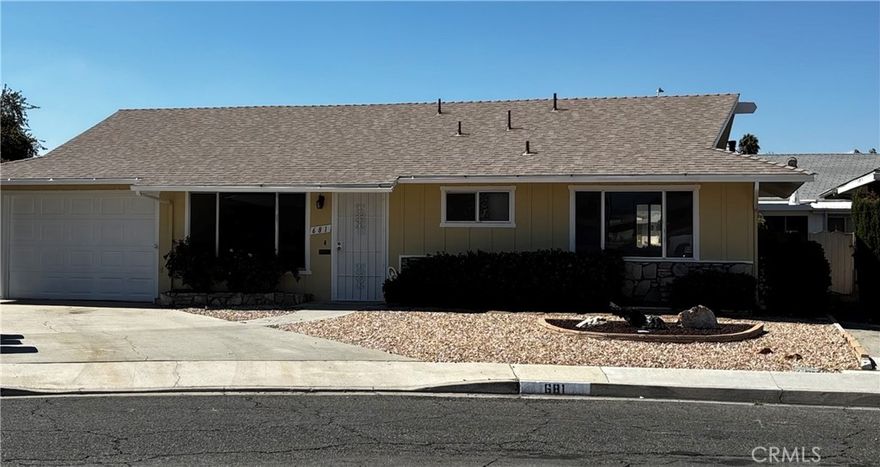 House in active 55+ Senior community of Panorama Village. Flowing floor plan with NEW flooring, blinds and paint throughout! Living room with dining area open to kitchen with breakfast bar. Slider to screened-in, covered patio. NEW exterior paint. NEW roof installed July 2024. NEW toilets. Laundry in garage with WASHER, DRYER and utility sink.  Panorama Village features many amenities including nine hole golf course, heated pool, 3 spas, clubhouse with pool table room, card room, library, two dog parks, shuffleboard, exercise classes, RV Club, computer lab, Wii Bowling, Breakfast club, RV storage site and holiday events.
