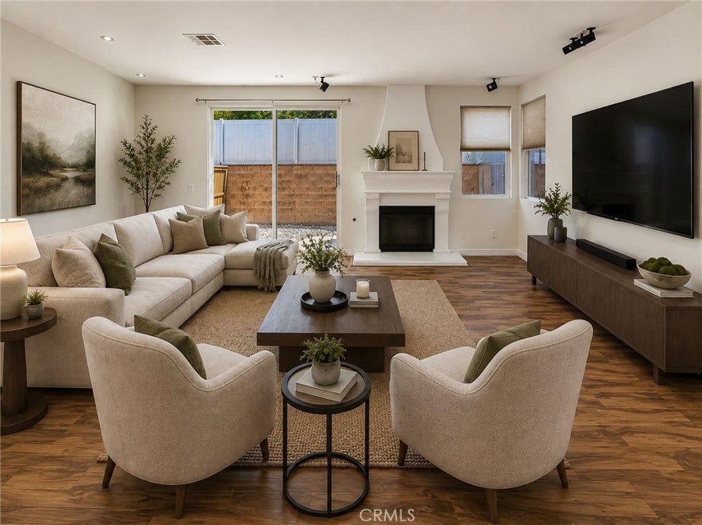 16724 Tim Lane