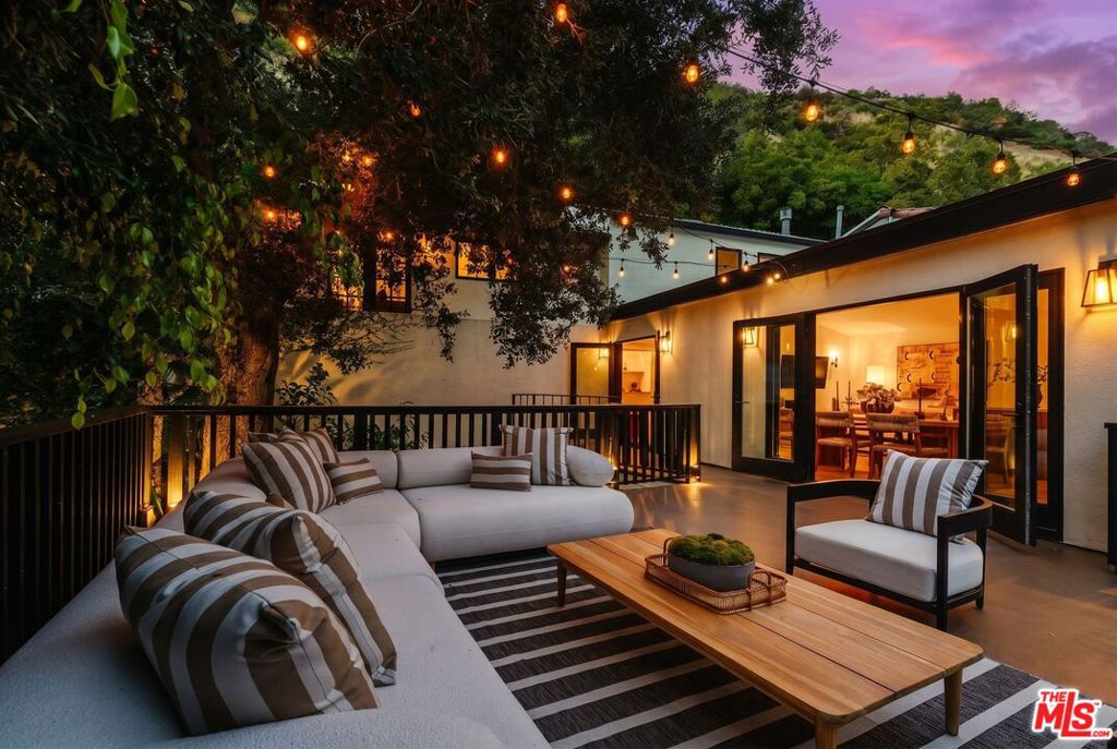 9849 Portola Drive