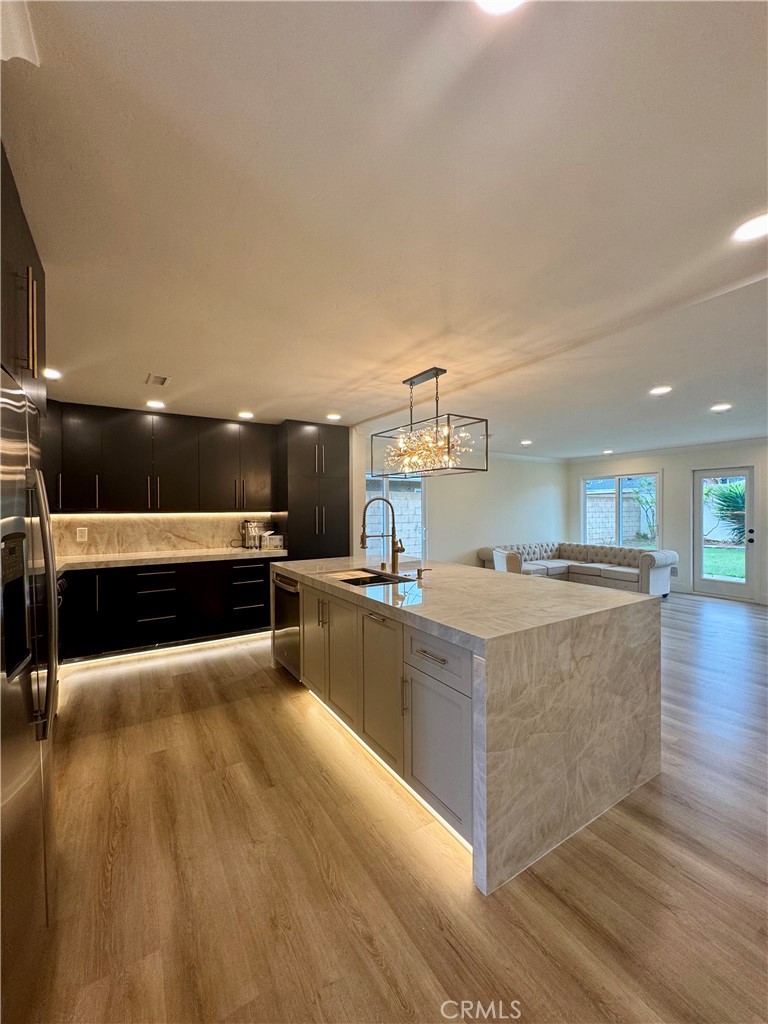 Sunshine Homes West (SUNW) - Residential Lease