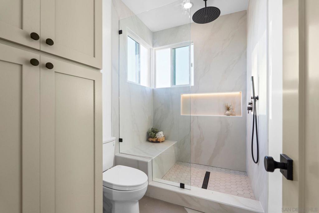 Del Mar - Residential