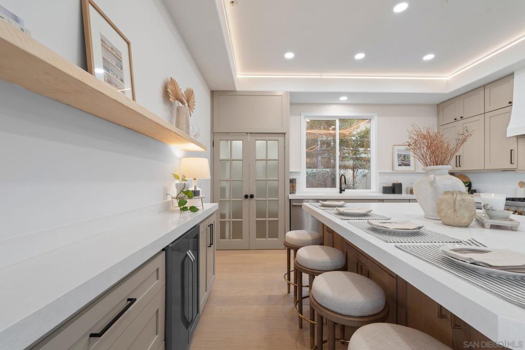 Del Mar - Residential