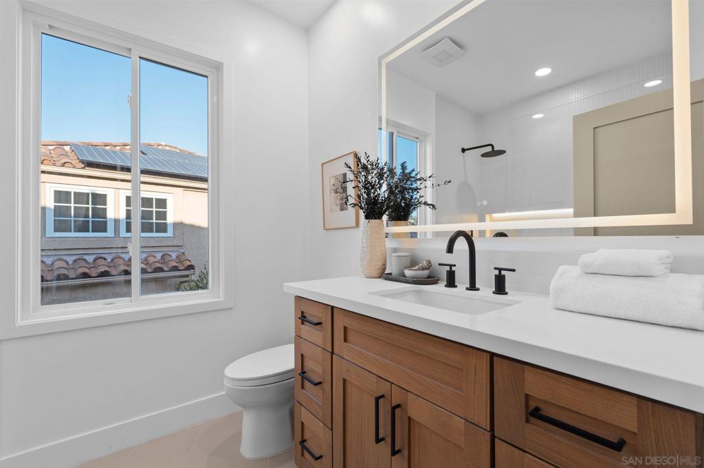 Del Mar - Residential