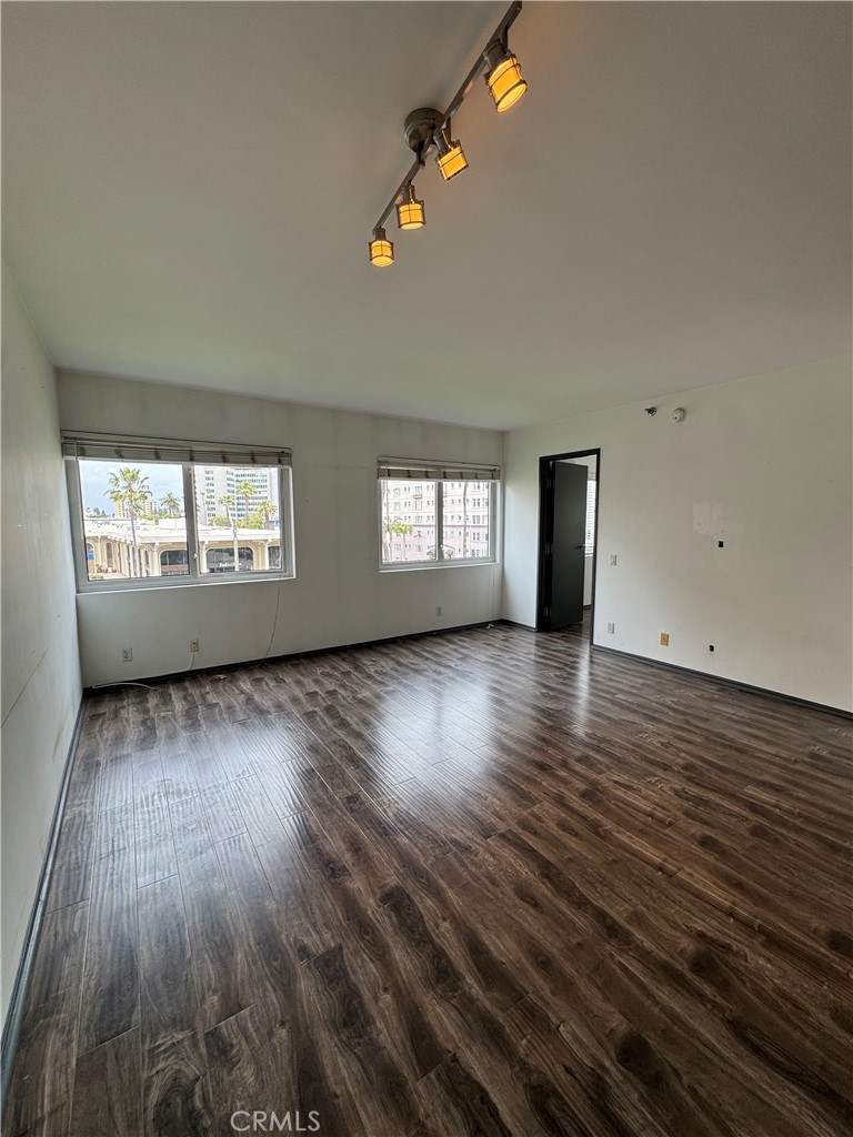 525 E Seaside Way 310