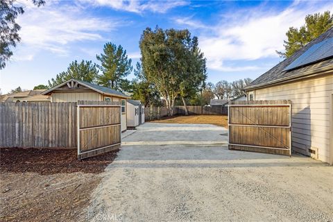 Tiny photo for 2314 Ashwood Place, Paso Robles, CA 93446 (MLS # NS26049301)
