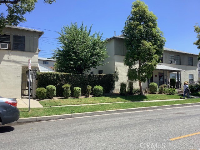 2300 Tulare