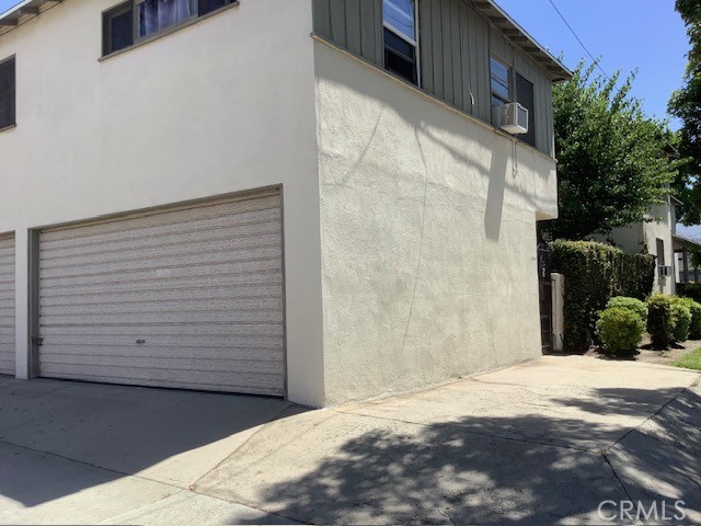 2300 Tulare