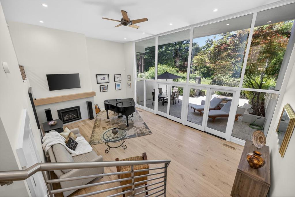161 Stone Pine Lane