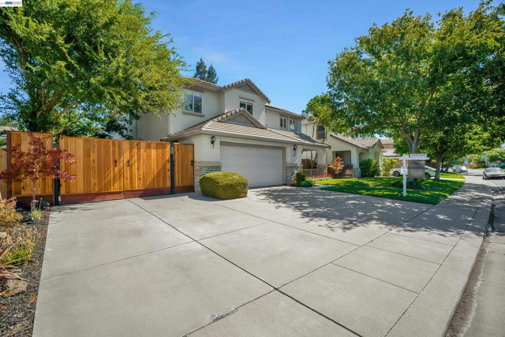 757 Dody Dr