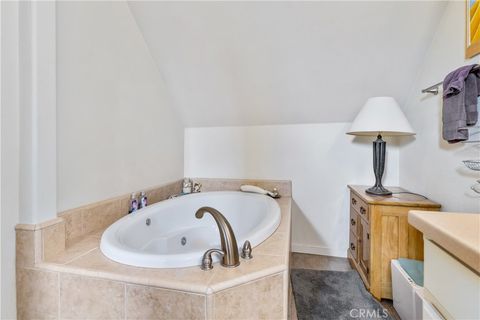 Tiny photo for 2646 Oak Shores Dr, Bradley, CA 93426 (MLS # NS26064869)