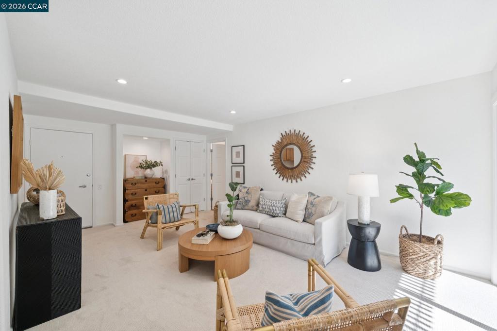 150 150 SHARENE LANE 207