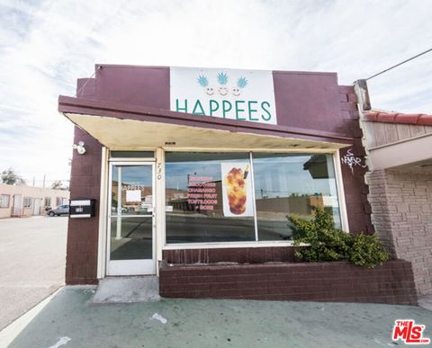 Photo of 730 W Main Street, Barstow, CA 92311 (MLS # 24365321)