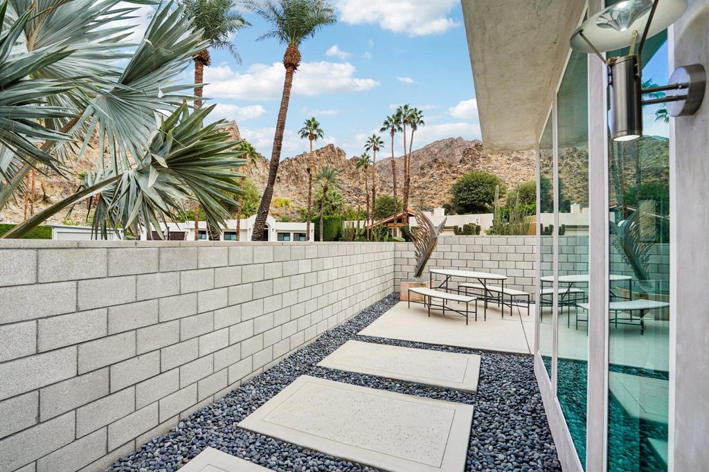 Indian Wells C.C. - Residential