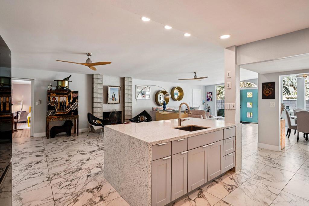 Indian Wells C.C. - Residential