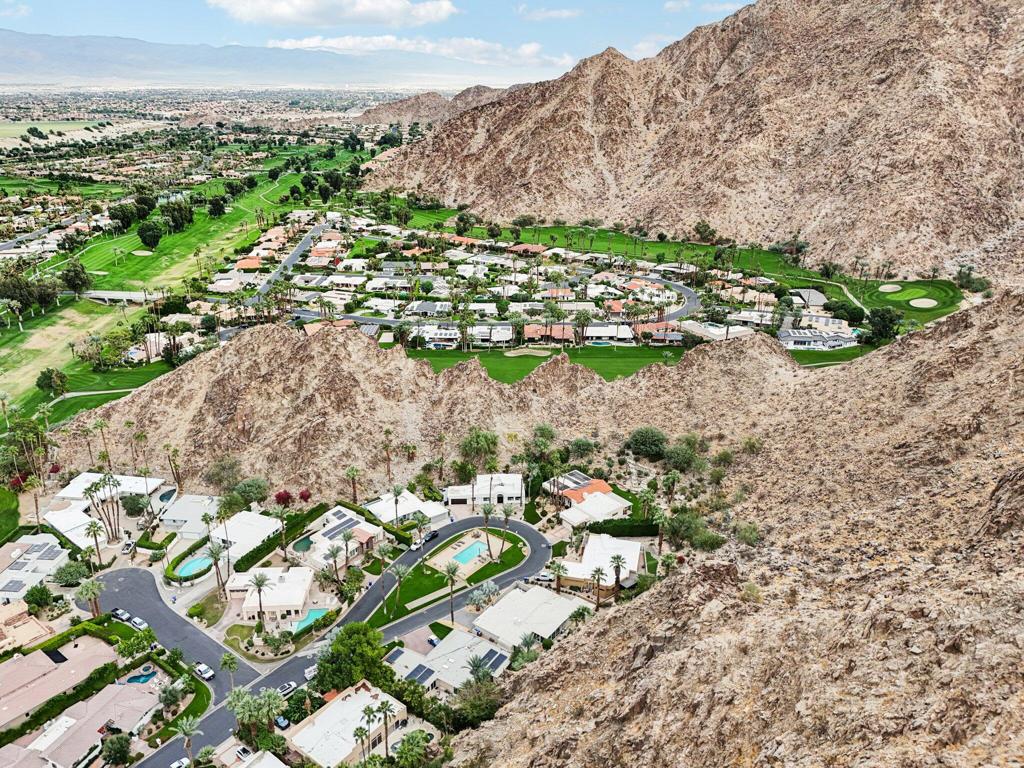 Indian Wells C.C. - Residential