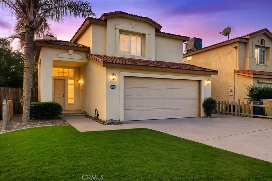 Very clean 3 Bed 2.5 Bath home located in the South West Campus Park Neighborhood. This home is perfect for the first time homebuyer, investor or large family. Features 2 stories, downstairs includes 2 living areas, upgraded paint and tile flooring, 2 inch mini blinds, gas fireplace, spacious kitchen with white tile counters and matching white appliances, indoor laundry, 1/2 bath and more. Upstairs includes 3 spacious bedrooms, 2 full bathrooms, upgraded paint, plus wood look flooring, 2 inch mini blinds and more.This home is ready for a quick escrow.