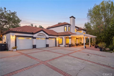Photo of 40789 Rock Mountain DR, Fallbrook, CA 92028 (MLS # IG26227097)