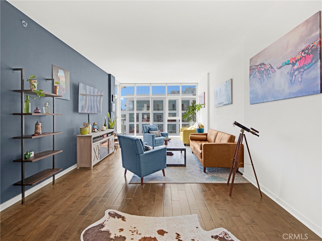 411 W Seaside Way 405