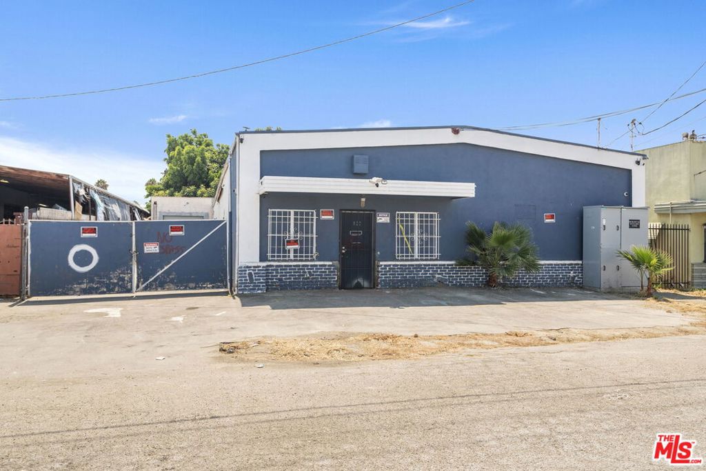 1822 Belcroft Avenue is a free-standing industrial property offering exceptional flexibility for a wide range of users. Built in 1959 and encompassing 5,802 SF, the building includes a balanced mix of office, showroom, workshop, restrooms, storage, and an upstairs lounge. A dedicated side yard provides valuable space for material storage or potential building expansion. The property's "vanilla shell" condition allows for easy reconfiguration to suit the operational needs of a single occupant or multiple businesses. Located on a quiet, semi-private street, the site offers 10,531 SF of land with five designated parking spaces, and direct truck access via one ground-level loading door. Zoned SEM (Light Manufacturing) by the City of South El Monte, the property is well-suited for light manufacturing, assembly, distribution, and storage uses. Delivered vacant at closing, this property presents an outstanding opportunity for an owner-user to customize their facility or for an investor to reposition and lease in a high-demand, low-vacancy industrial market.