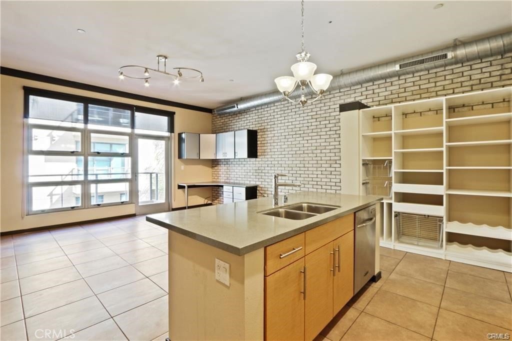 133 The Promenade N 311