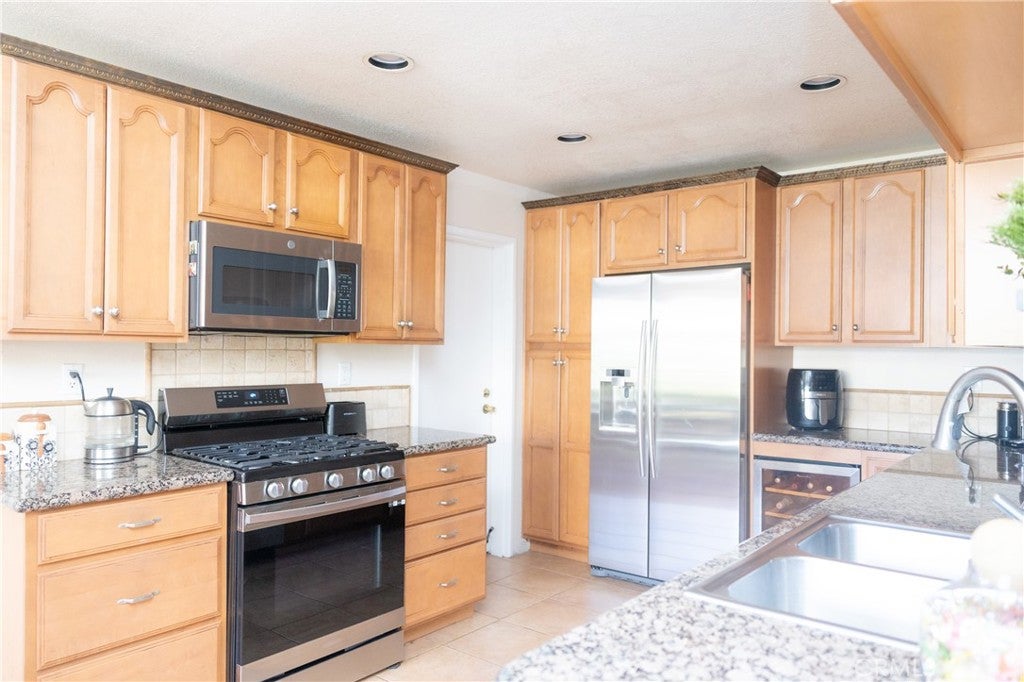 21 Bravo, Aliso Viejo CA 92656 - Photo 11