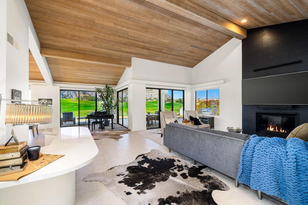 PGA Stadium - Residential