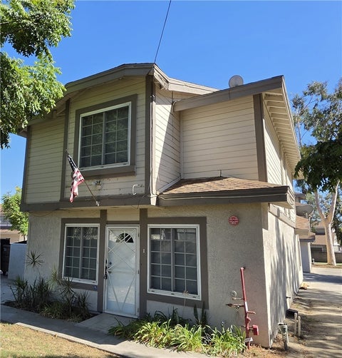 Photo of 1614 S Campus Avenue #I, Ontario, CA 91761 (MLS # CV26194452)
