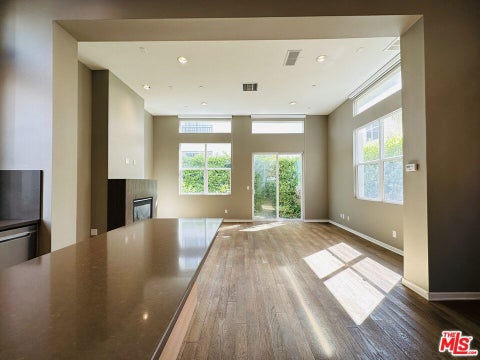 Photo of 6581 Seabluff Drive #11, Los Angeles, CA 90094 (MLS # 26993371)