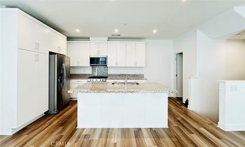 1527 W Cara Drive Anaheim CA 92805