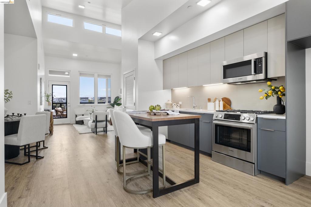 1545 1545 32nd Street 309