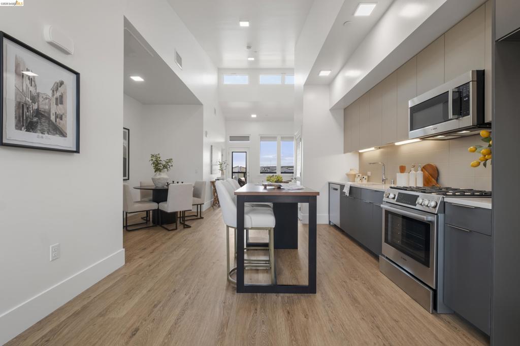 1545 1545 32nd Street 309