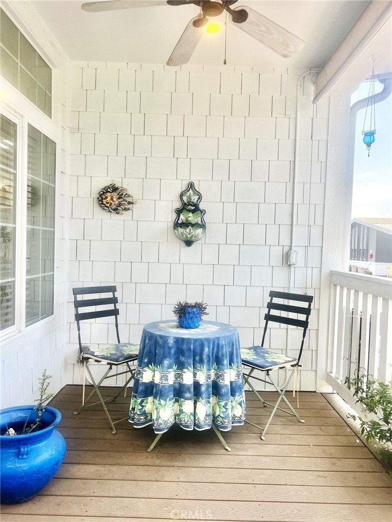 252 Mayflower