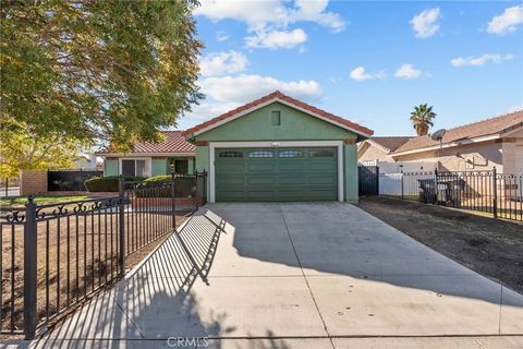 Photo of 3110 Viana Dr Dr, Palmdale, CA 93550 (MLS # RS25263867)