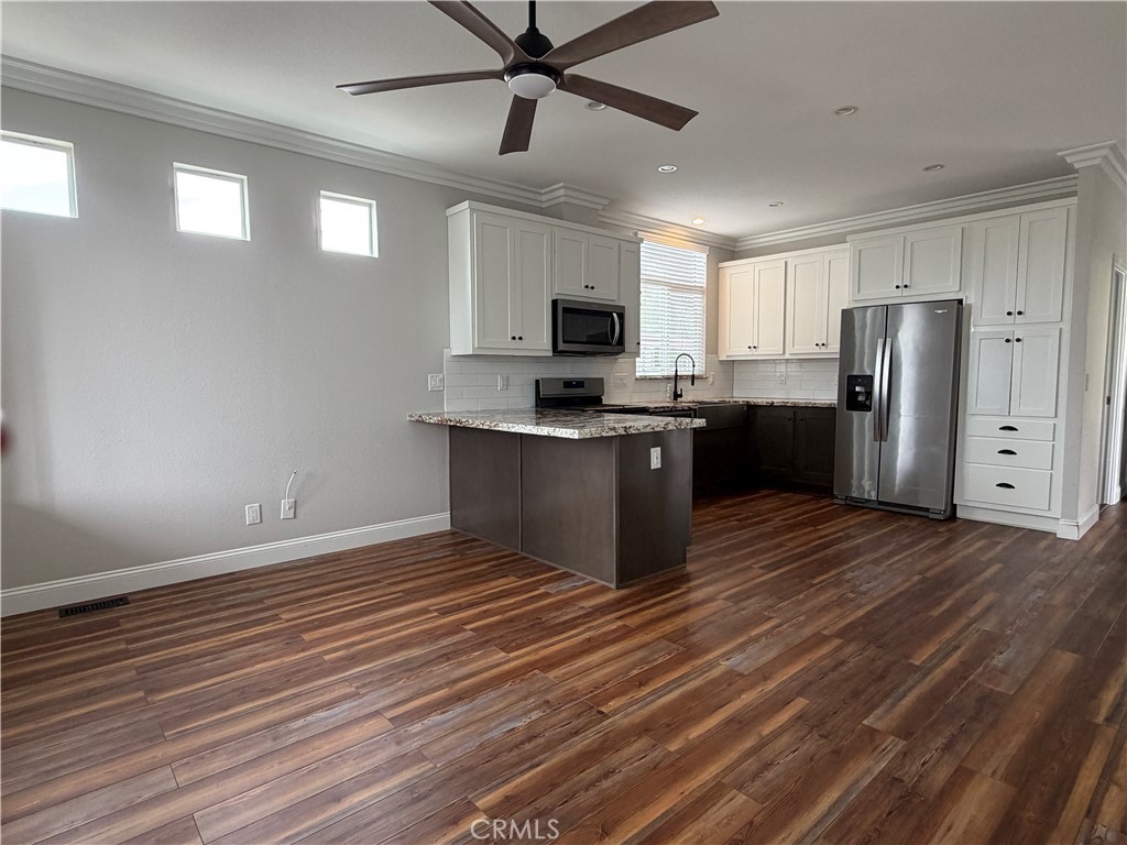 31130 S General Kearny