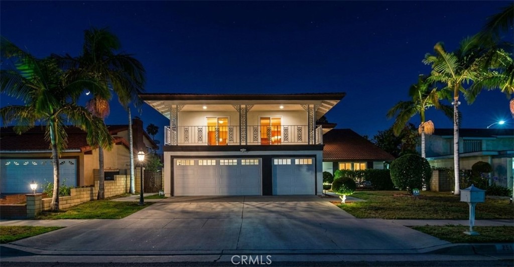251 Avenida Santa Anita
