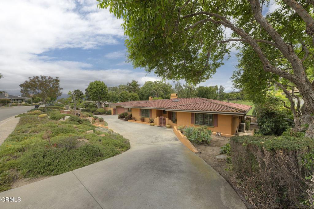 1104 S Montezuma Way